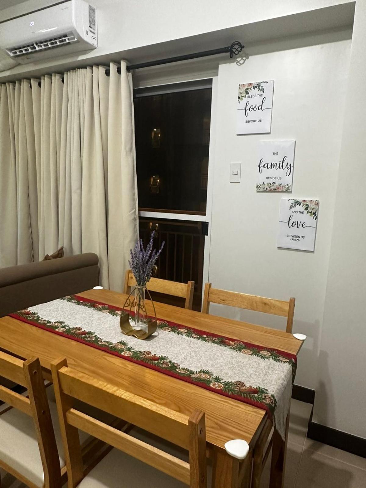 2 Bedroom Condo Unit Near Sm Bf & Naia At The Atherton By Dmci With 2 Balcony Paranaque City エクステリア 写真